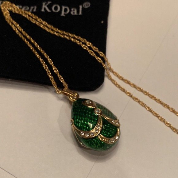 Keren Kopal Costume Necklace Gold Tone Enamel Green Egg Crystals New In Pouch - Picture 2 of 8
